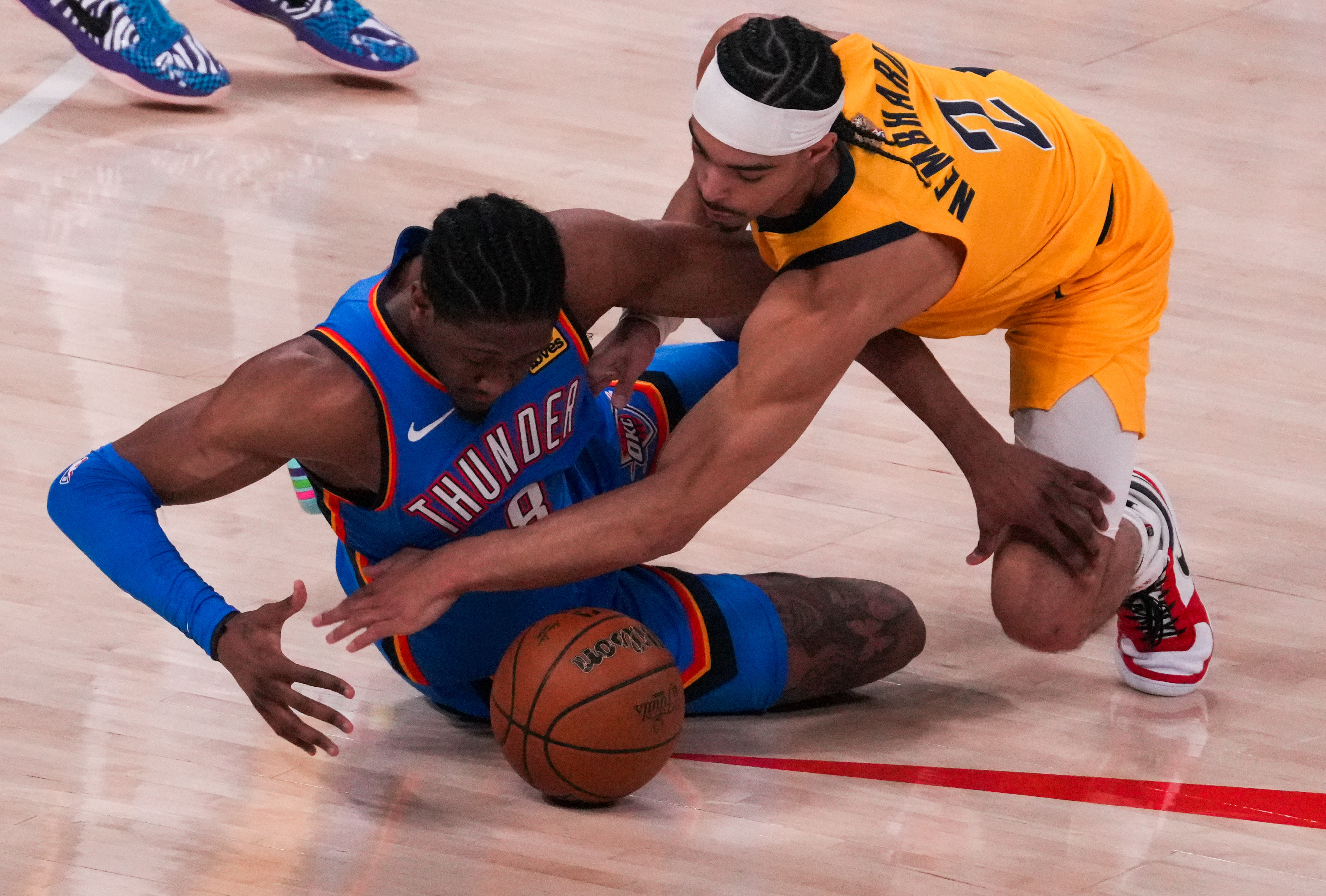 NBA球员球场内外获奖助力团队斩获胜利的简单介绍 NBA球员球场内外获奖助力团队斩获胜利的简单介绍