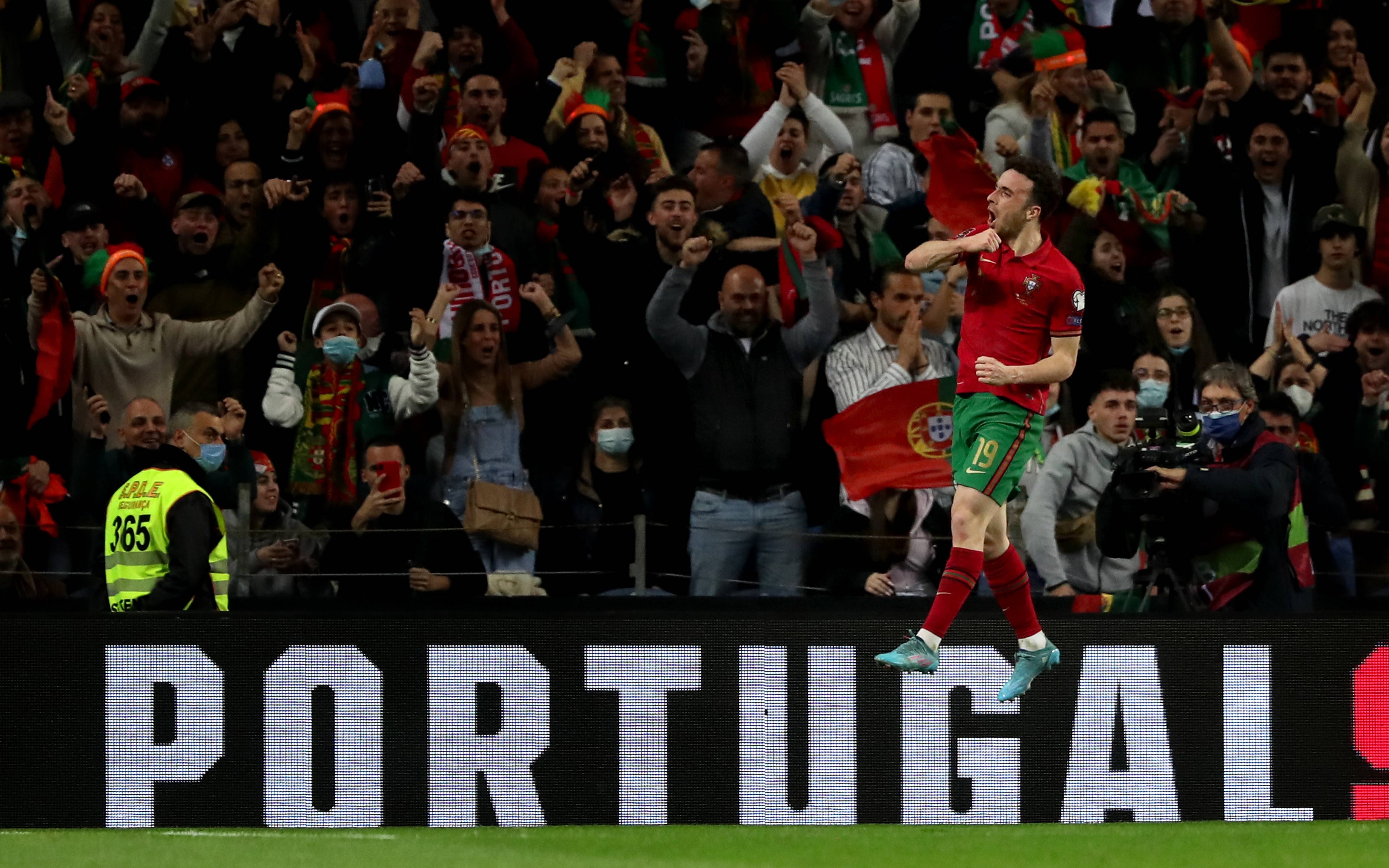 FB体育网页版-波兰队对战马其顿队，寻求晋级机会