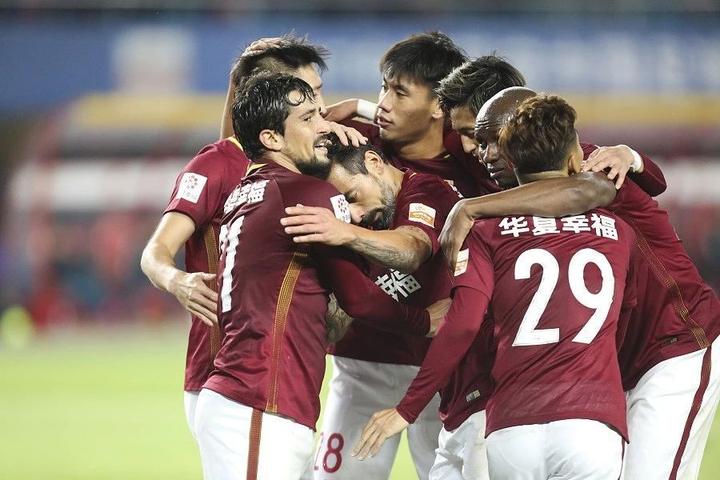 苏宁击败华夏幸福，继续稳固排名