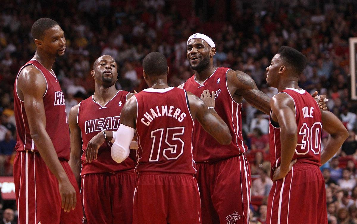 灰熊客场逆转黄蜂,取得五连胜 灰熊客场逆转黄蜂,取得五连胜